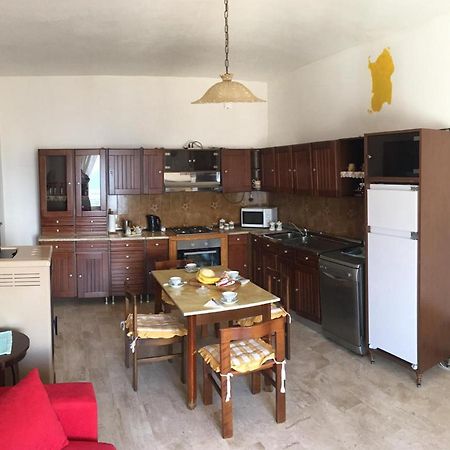Apartmán Da Tzio Abel Baunei Exteriér fotografie