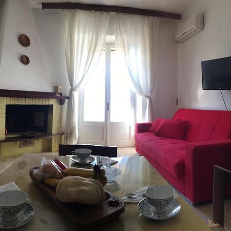 Apartmán Da Tzio Abel Baunei Exteriér fotografie